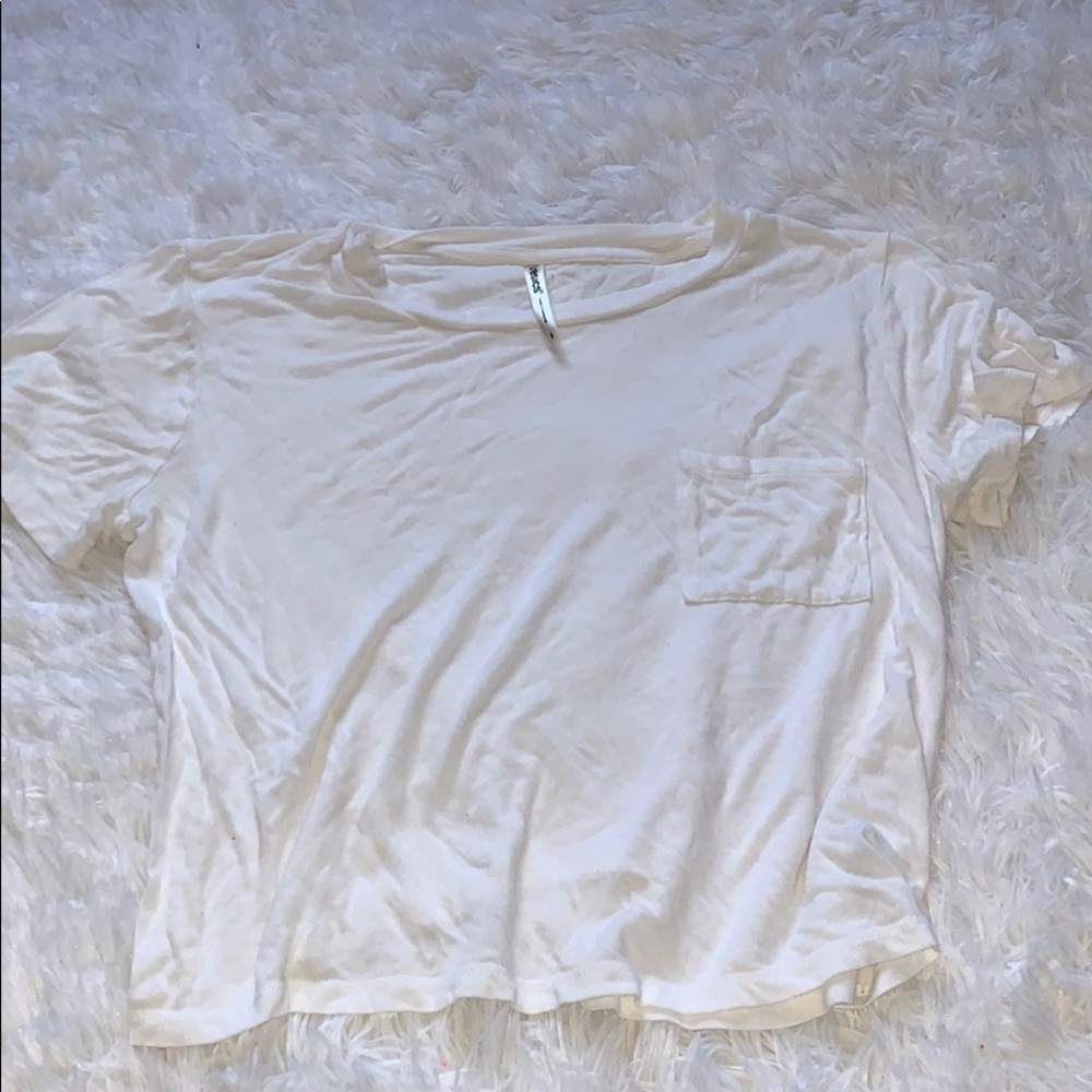 white crop top with pocket!